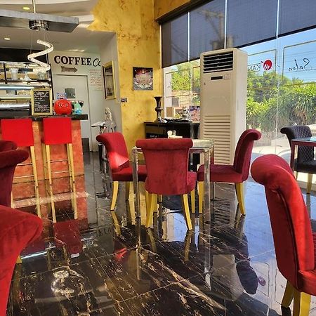 אנגלס Kandi Tower 3, Premium 1Br With 2Cr & 2 Balcony. מראה חיצוני תמונה