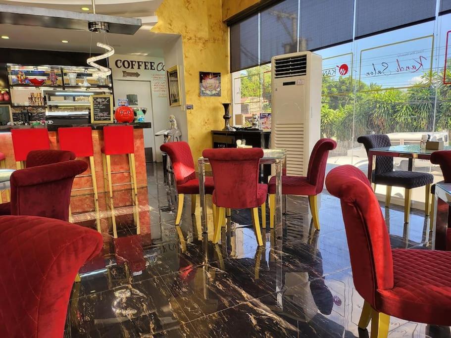 אנגלס Kandi Tower 3, Premium 1Br With 2Cr & 2 Balcony. מראה חיצוני תמונה