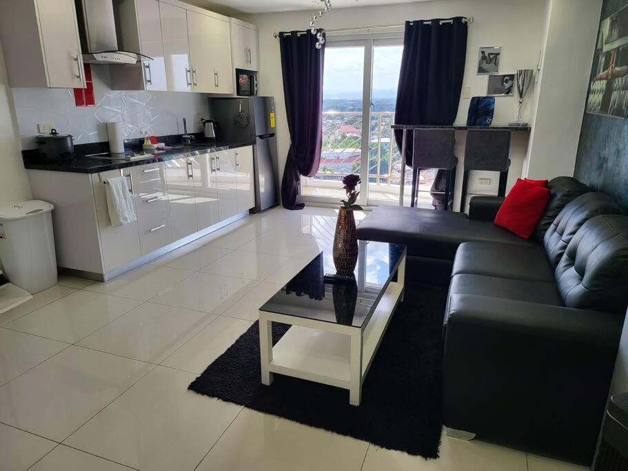 אנגלס Kandi Tower 3, Premium 1Br With 2Cr & 2 Balcony. מראה חיצוני תמונה
