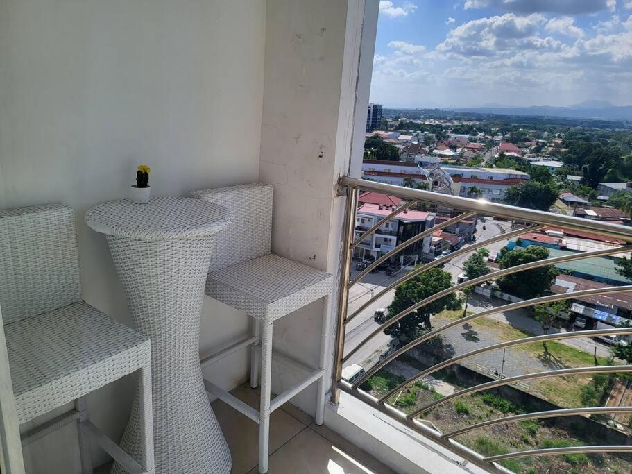 אנגלס Kandi Tower 3, Premium 1Br With 2Cr & 2 Balcony. מראה חיצוני תמונה